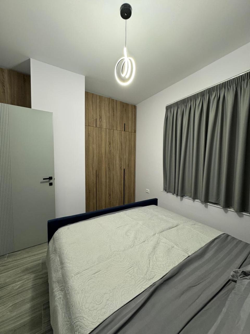 Isla'S Luxurious Seaside Apartments Durrës Esterno foto
