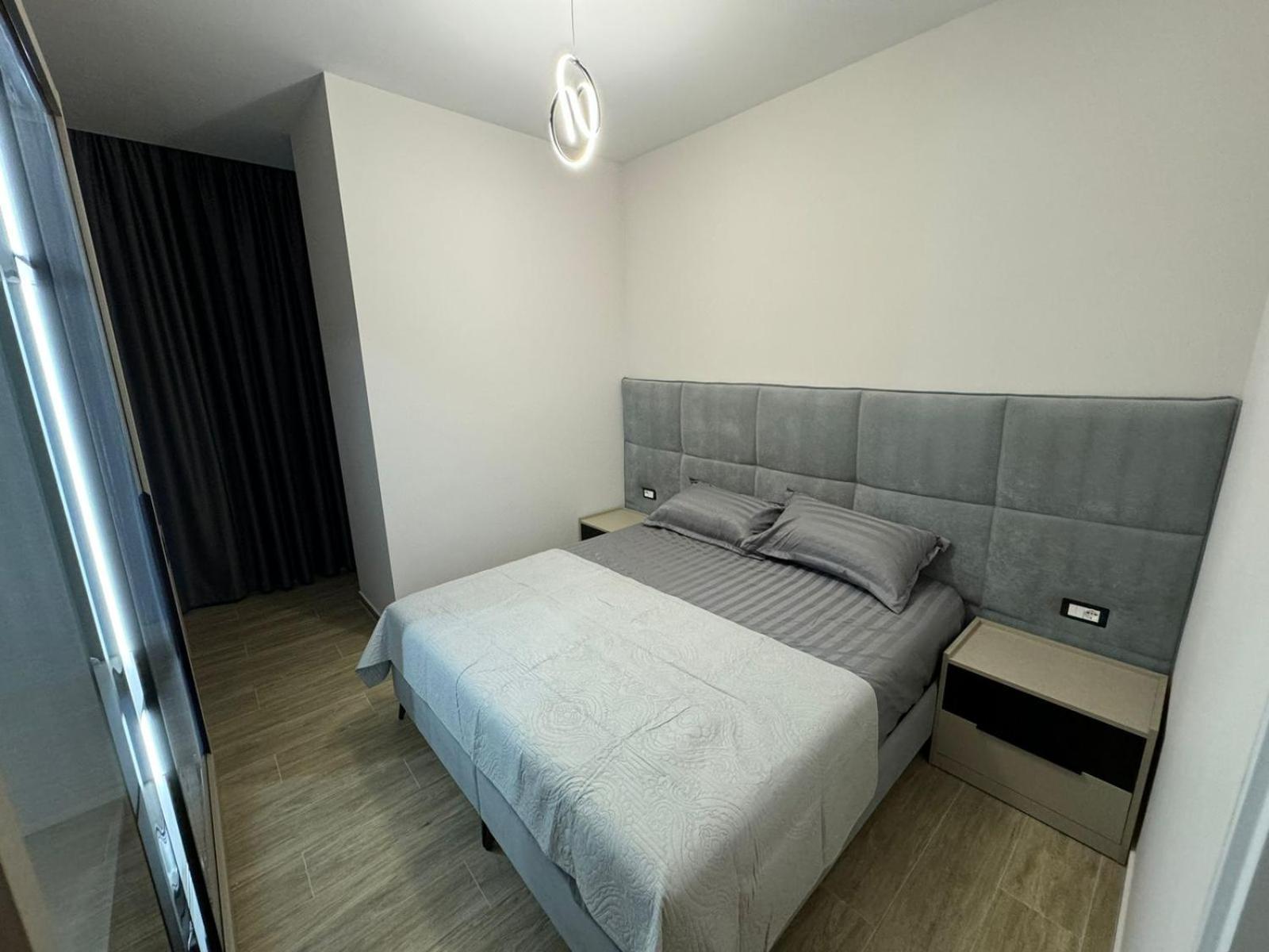 Isla'S Luxurious Seaside Apartments Durrës Esterno foto